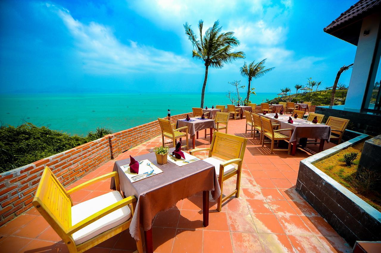 Aurora Villas And Resort Quy Nhon Exteriör bild