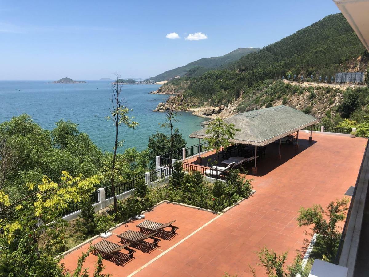 Aurora Villas And Resort Quy Nhon Exteriör bild